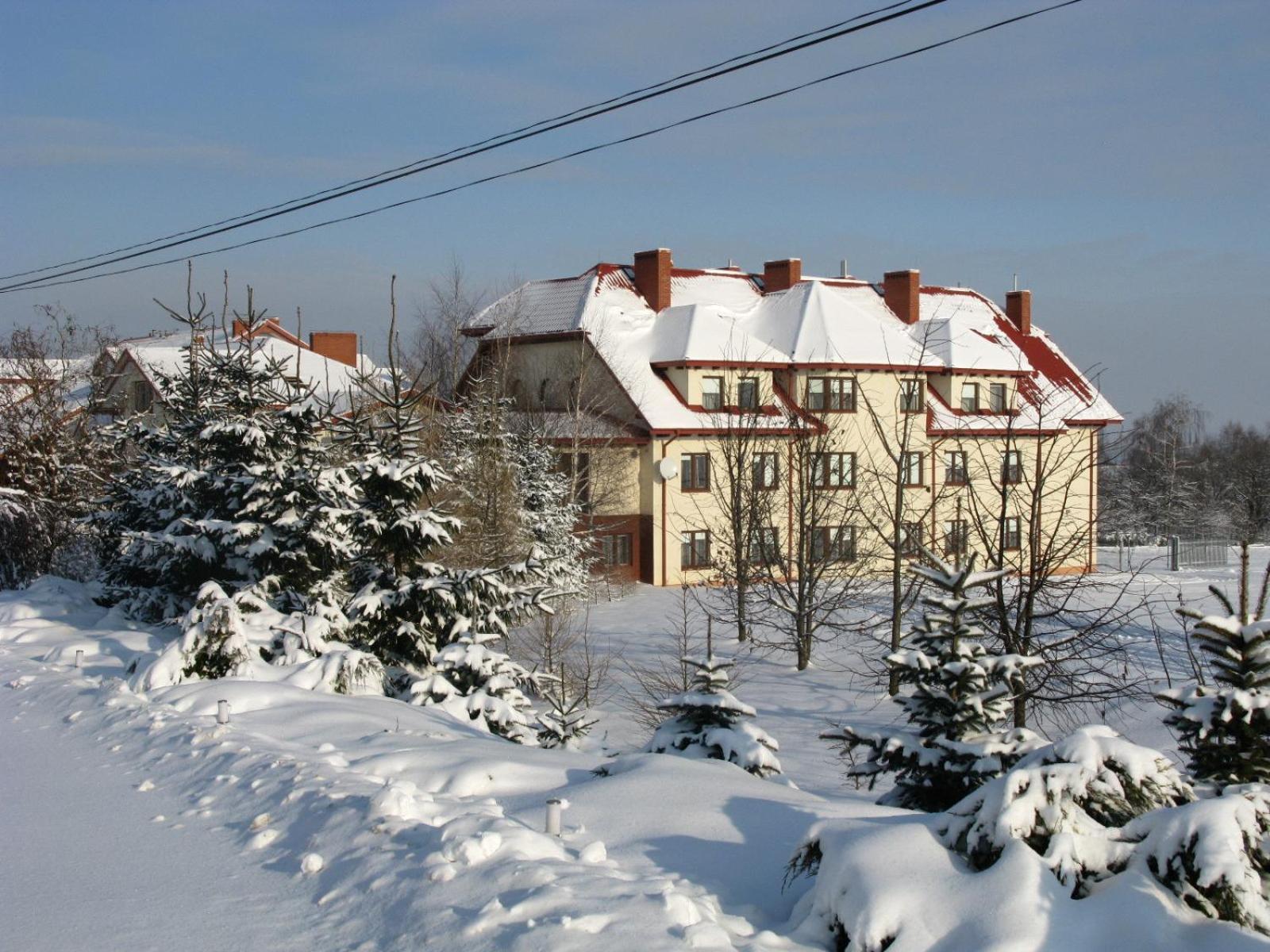 Hotel Panorama Ostrowiec Swietokrzyski Bagian luar foto