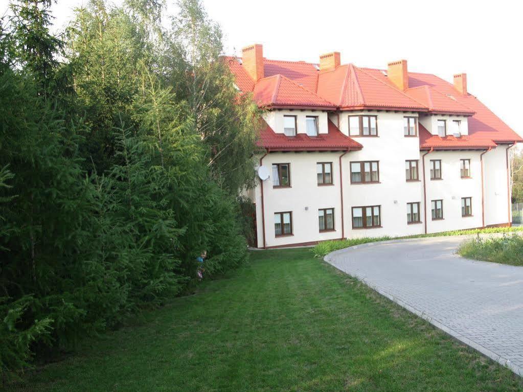 Hotel Panorama Ostrowiec Swietokrzyski Bagian luar foto